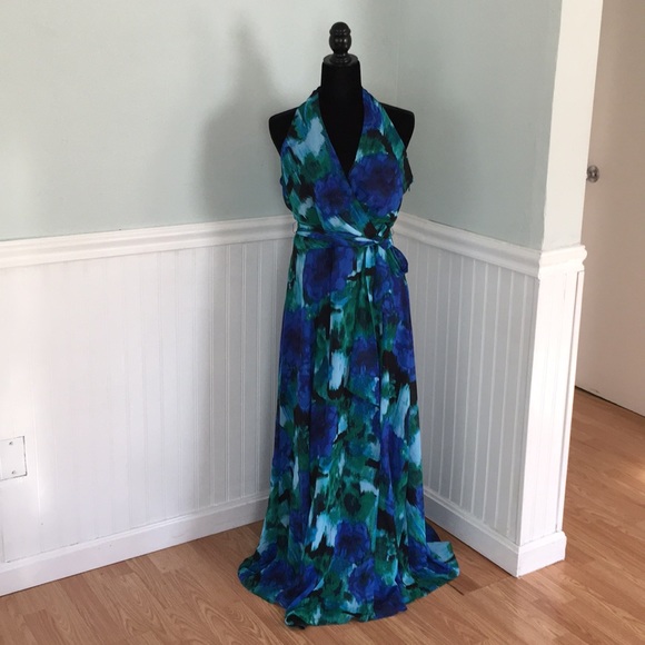 Chetta B Dresses & Skirts - Gorgeous blue/green maxi dress; size 10